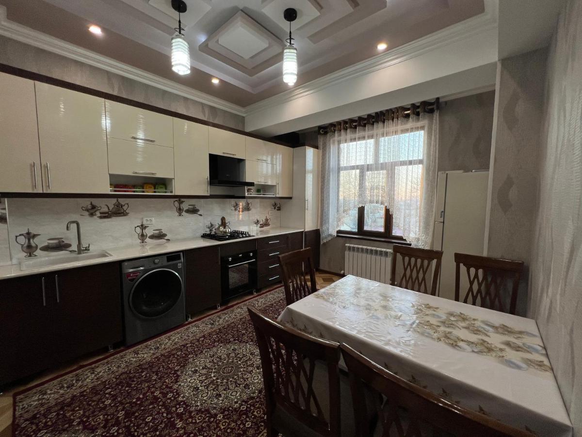 Samarkand Luxury Apartment #3 Eksteriør billede